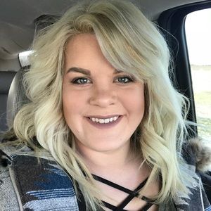 Meet your Posher, Rebecca